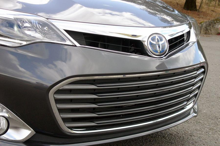  Toyota Avalon 2013 года  (фото 4 из 54)
